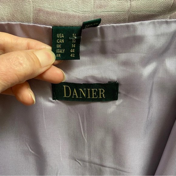 Danier Leather Crocodile Embossed Wrap Skirt Sz 12 - Picture 8 of 11